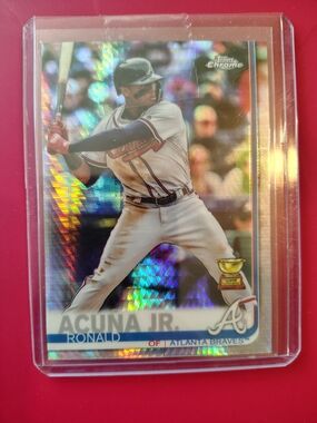 Ronald Acuna Jr. Topps Chrome #117 X-Fractor Prism Atlanta Braves Baseball Card